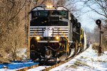 Eastbound SU 100 passing one of the long dormant block signals of the L&HR Railroad 